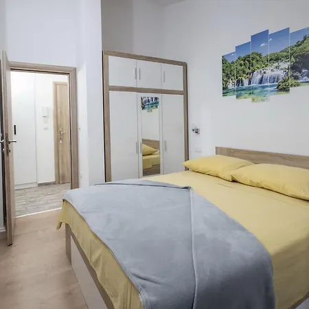 Mia - Two Bedroom With Balcony 公寓 斯普利特
